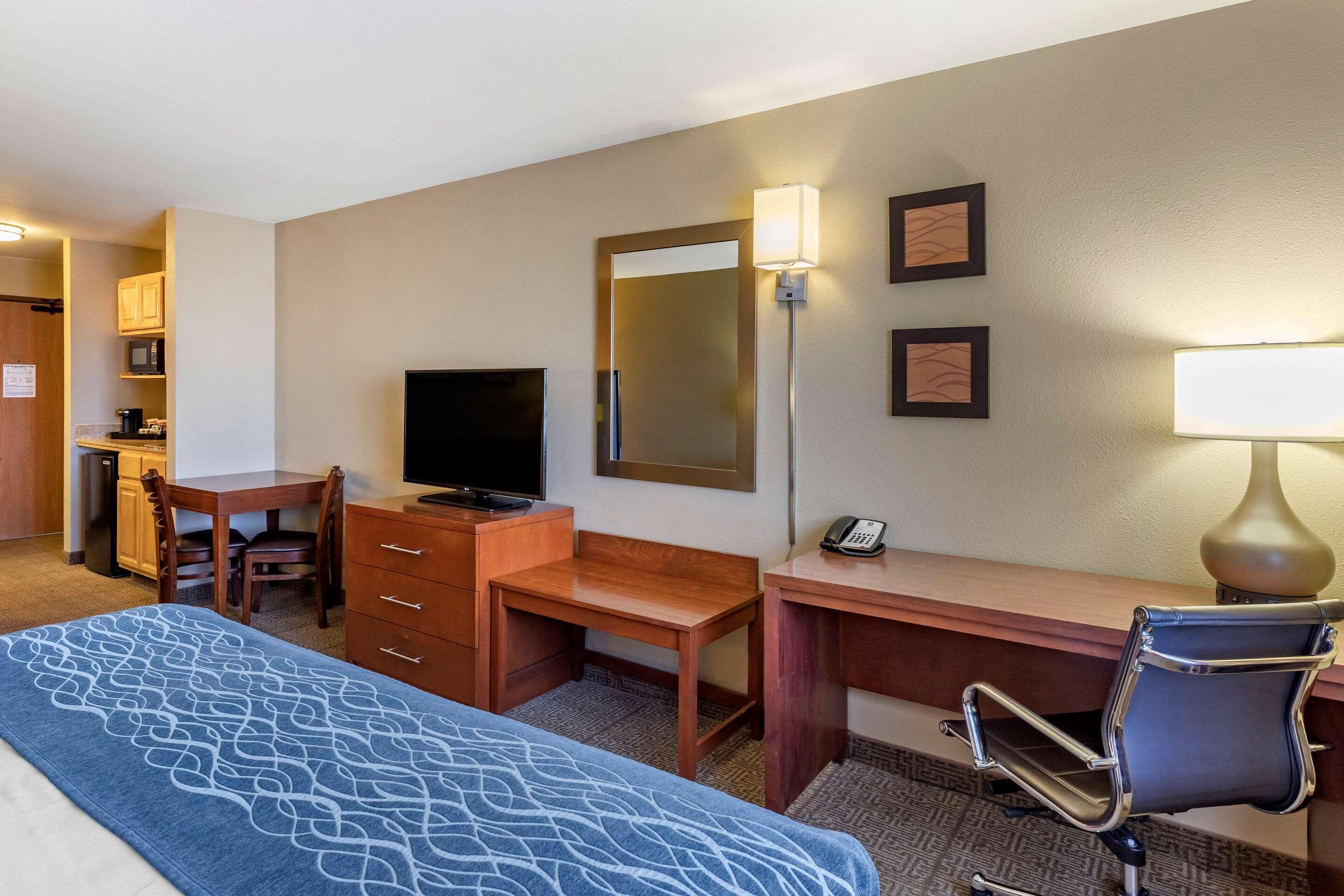 Comfort Inn Evansville-Casper Exterior photo