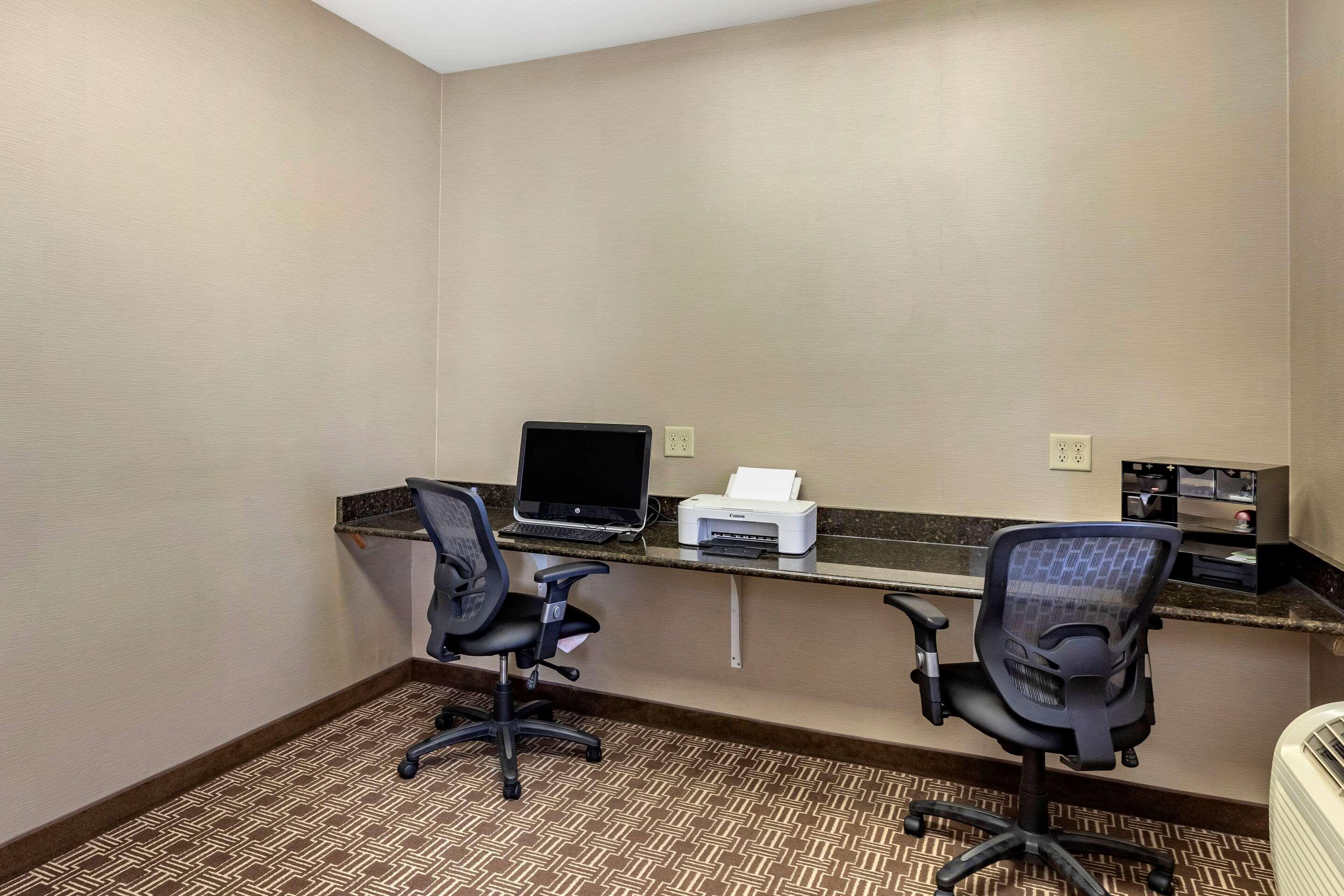Comfort Inn Evansville-Casper Exterior photo