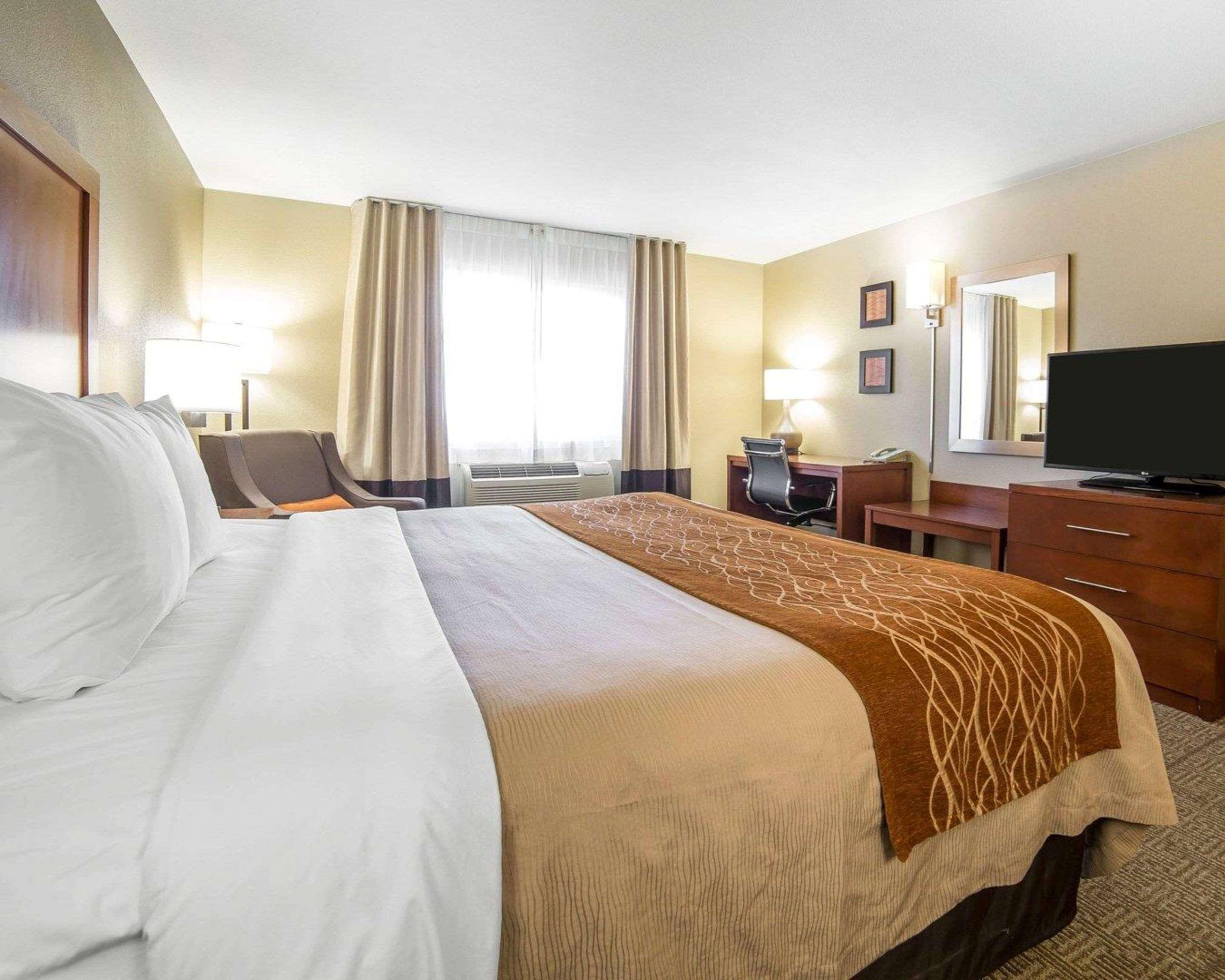Comfort Inn Evansville-Casper Exterior photo
